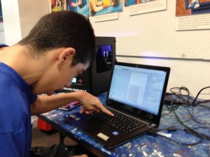 Matthew using Vectric software to design iPad holder